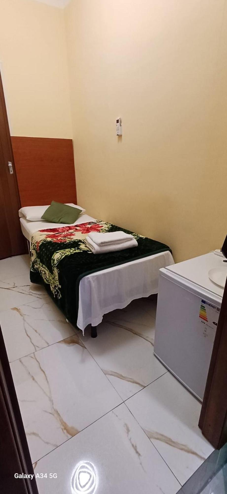 Alojamento de Acomodação e Pequeno-almoço Termini Gioberti Roma